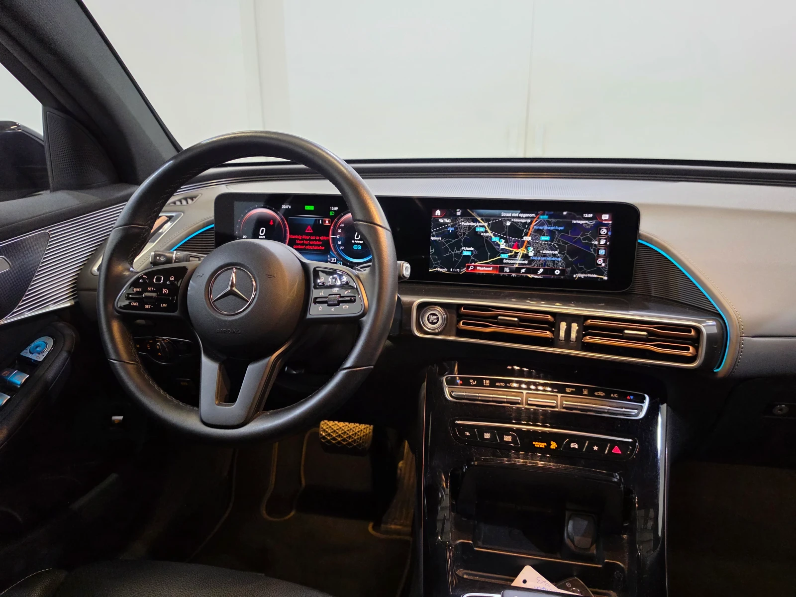 Mercedes-Benz EQC LED-Multibeam Widescreen Navi | Mobile.bg � ����������� 15