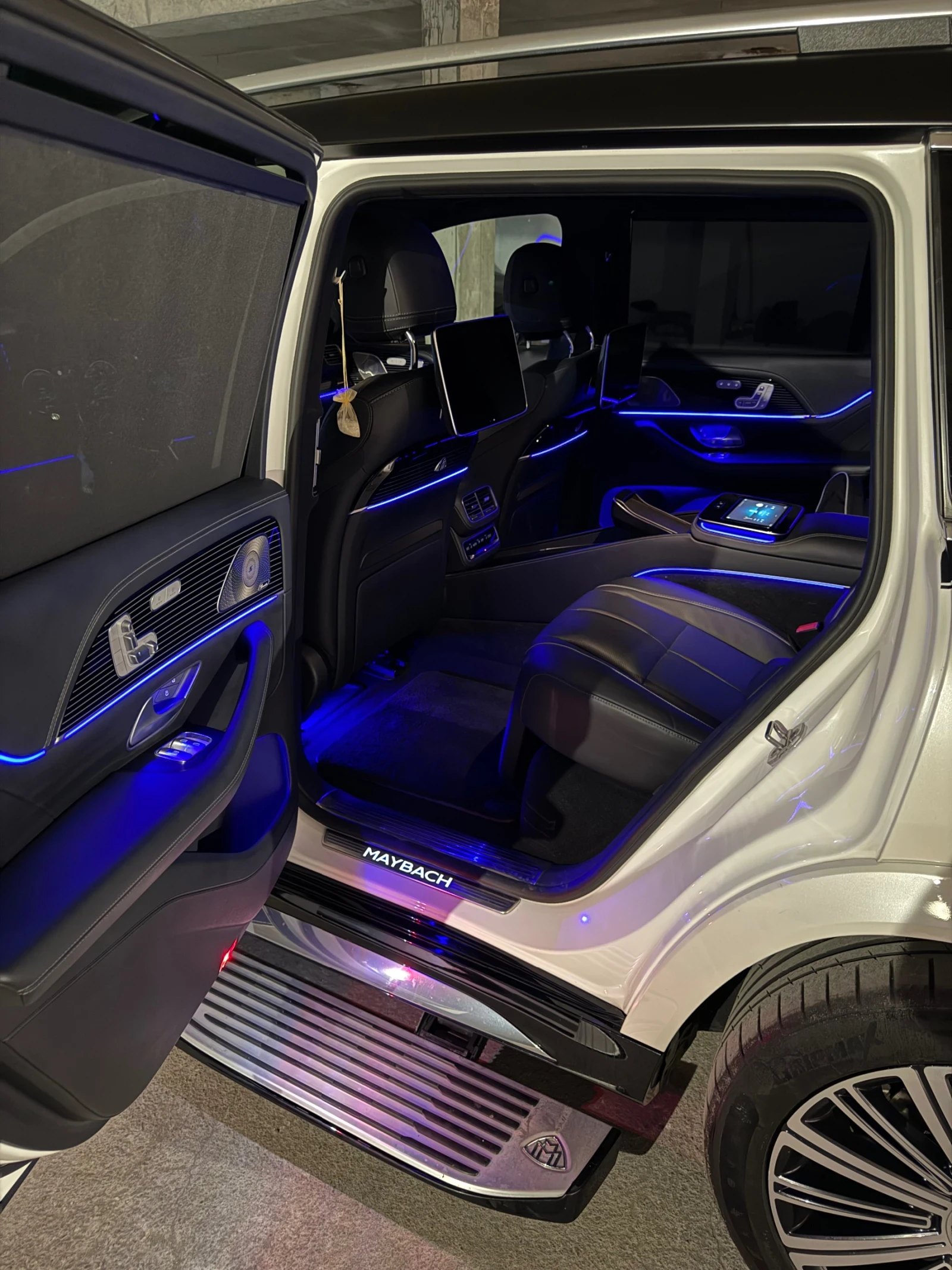 Mercedes-Benz GLS 600 Maybach, Active body, 360, �����, ���� | Mobile.bg � ����������� 11