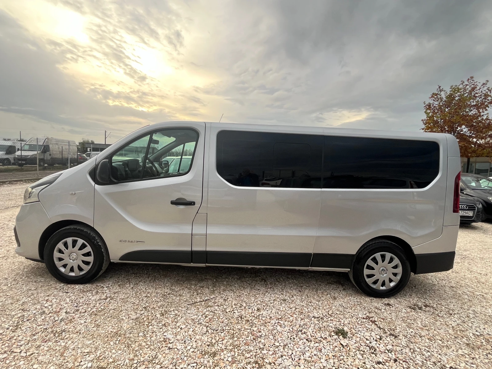Renault Trafic 1.6DCI, 125ck.8#1 - изображение 4