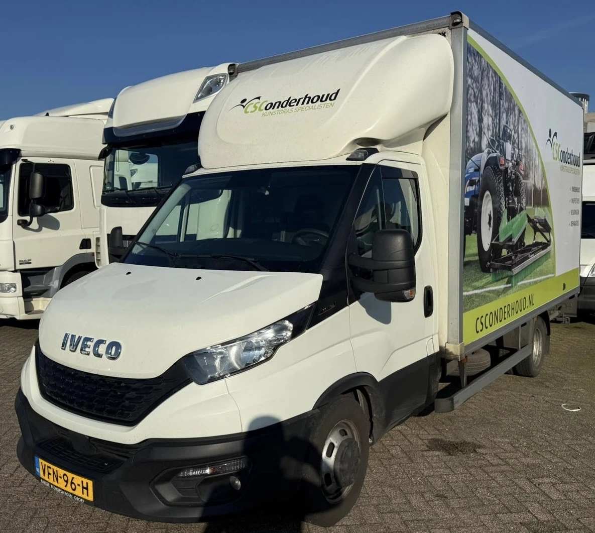 Iveco 35c18 3.0L* ФУРГОН+ ВРАТИ* КЛИМА* 4.40m* до 3.5т