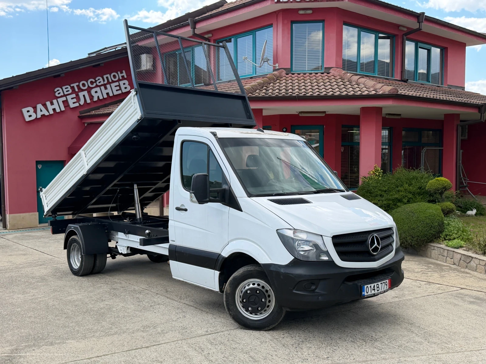 Mercedes-Benz Sprinter 519 3.0CDI* Климатик* Тристранен самосвал* 4.00 метра , снимка 15 - Бусове и автобуси - 54425599