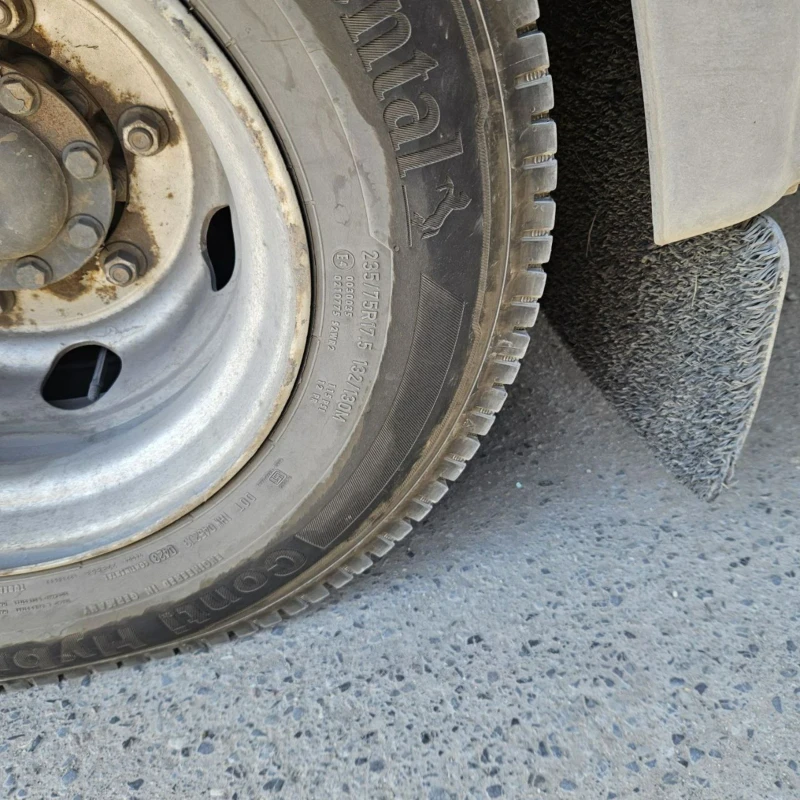 Mercedes-Benz Atego 818 падащ борд, 6.10 дължина фургон , снимка 7 - Камиони - 52618128