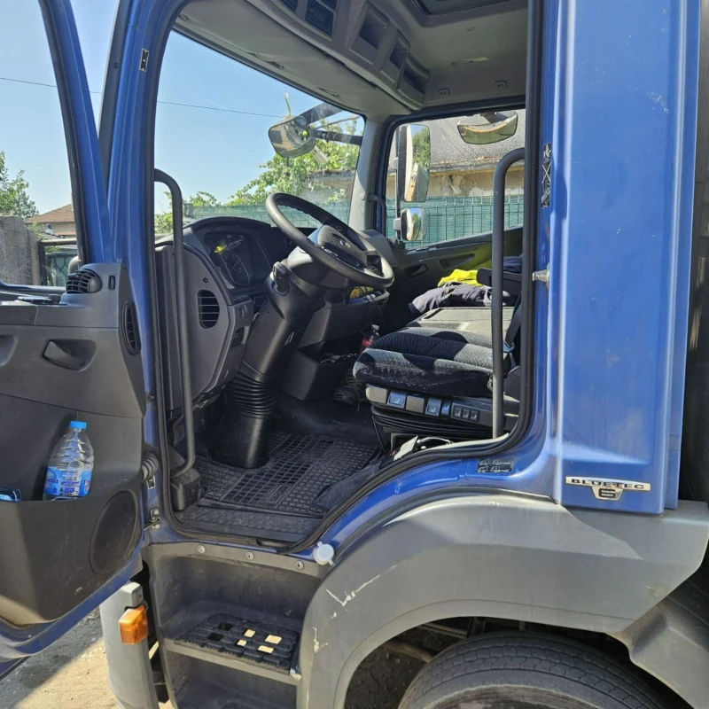 Mercedes-Benz Atego 818 падащ борд, 6.10 дължина фургон , снимка 8 - Камиони - 52618128