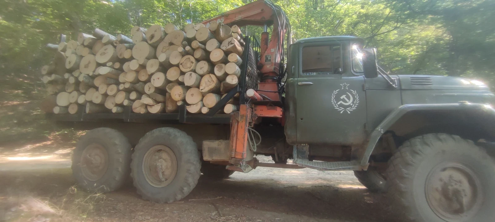 Zil 131 Мерцедес 817 - изображение 8