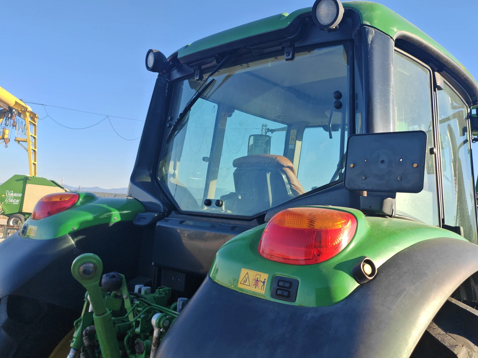 Трактор John Deere 6125M лизинг с първоначална вноска 20 %, снимка 7 - Селскостопанска техника - 56017085