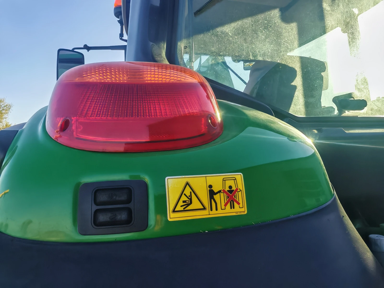 Трактор John Deere 6125M лизинг с първоначална вноска 20 %, снимка 11 - Селскостопанска техника - 56017085