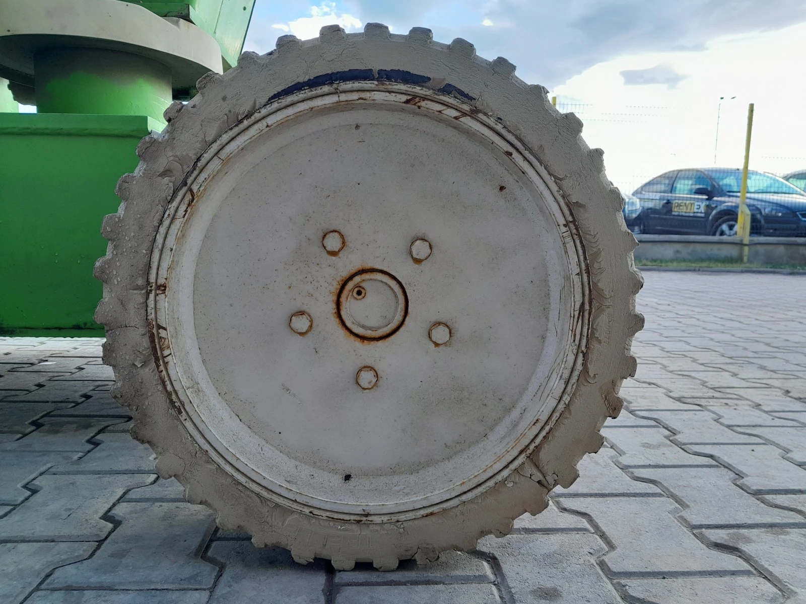   Nifty HR12NDE 12 | Mobile.bg   13