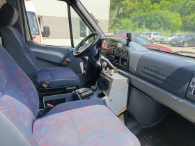 Кемпер Mercedes-Benz Sprinter 312 2.9 TD 122к.с, снимка 4