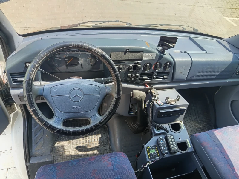 Кемпер Mercedes-Benz Sprinter 312 2.9 TD 122к.с, снимка 2 - Каравани и кемпери - 52998445