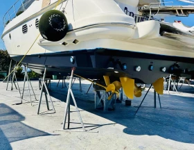 Моторна яхта Azimut 43 Fly, снимка 15