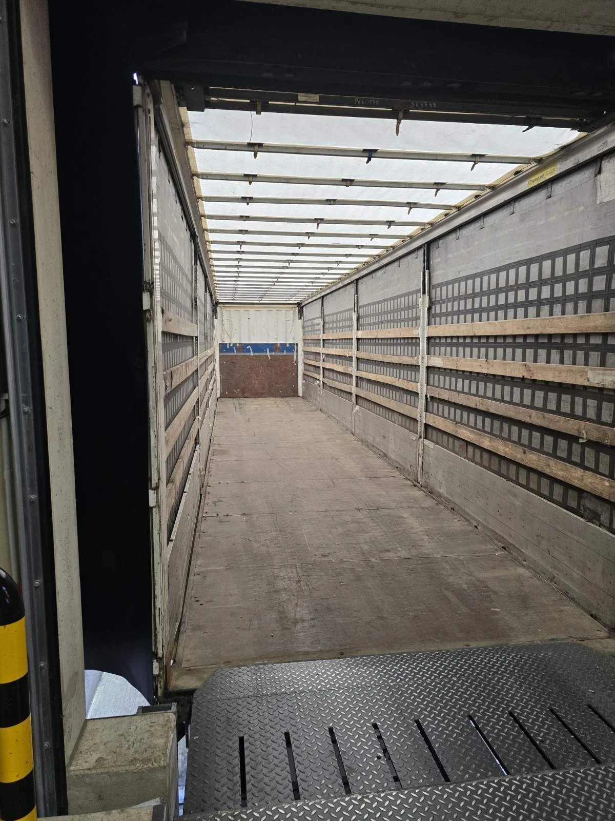 Полуремарке Krone, снимка 7 - Ремаркета - 54337174