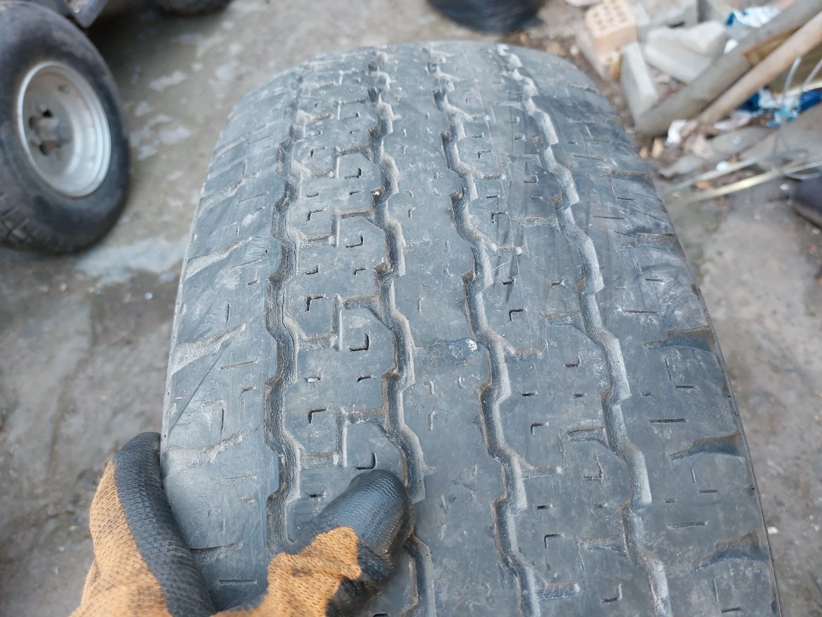 ���� 265/75R15 | Mobile.bg � ����������� 2
