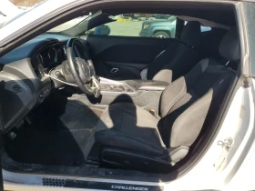 Dodge Challenger SXT, снимка 5