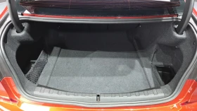 BMW 320 M-PK* DIS* LED* 360* HUD* HARMAN* КРАЙНА ЦЕНА, снимка 17