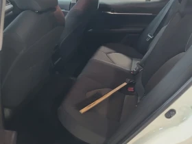 Toyota Camry * HYBRID LE * CARFAX *  - 28400 € / 55545.57 лв. - 86798935 12