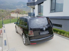 VW Touran 2.0 TDI BMM 6ск Hi-line 7места Navi - 3300 € / 6454.24 лв. - 32249715 8