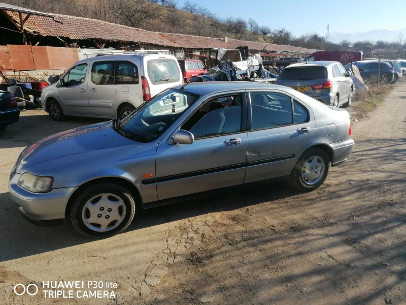 Honda Civic, снимка 1 - Автомобили и джипове - 47552794