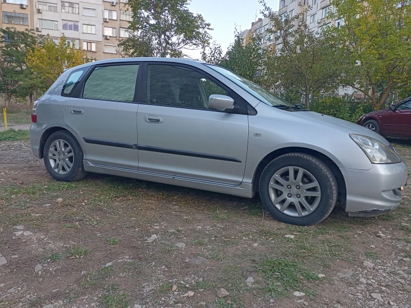 Honda Civic FACELIFT, снимка 5 - Автомобили и джипове - 47729573