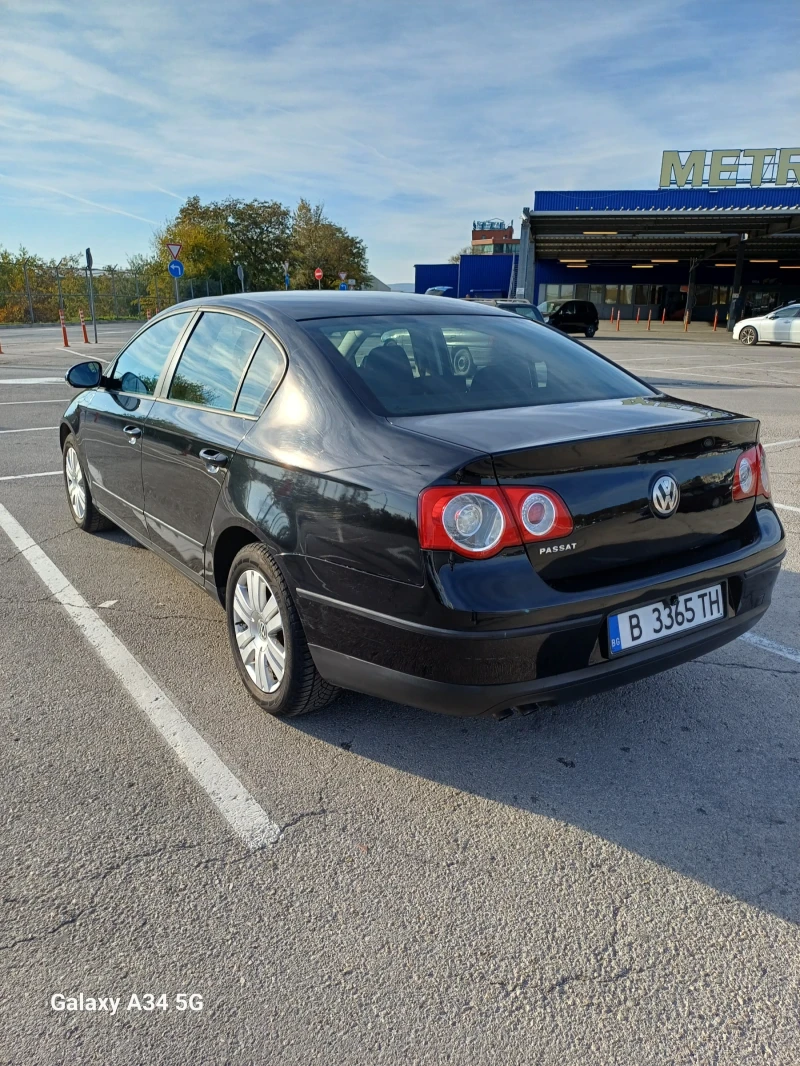 VW Passat B6, снимка 4 - Автомобили и джипове - 47902206