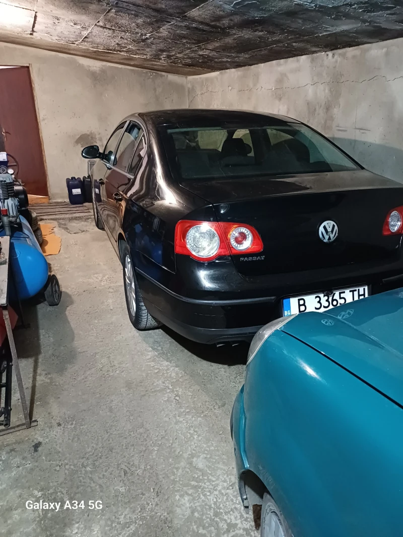 VW Passat B6, снимка 12 - Автомобили и джипове - 47902206