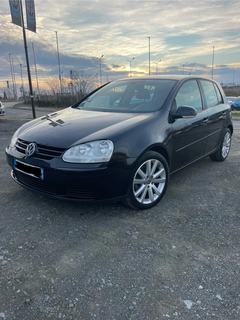 VW Golf 2.0TDI, снимка 1 - Автомобили и джипове - 48900127