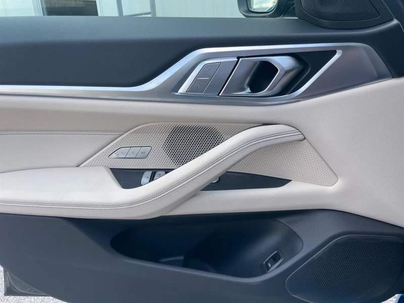 BMW i4 eDrive40 Гран Купе, снимка 14 - Автомобили и джипове - 49677912