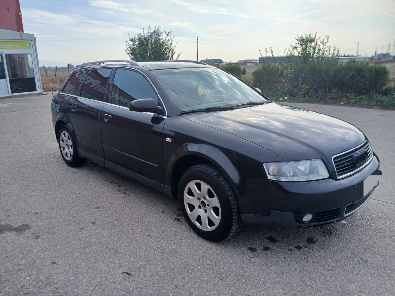 Audi A4 2.0 клима гаражен , снимка 3 - Автомобили и джипове - 52130728