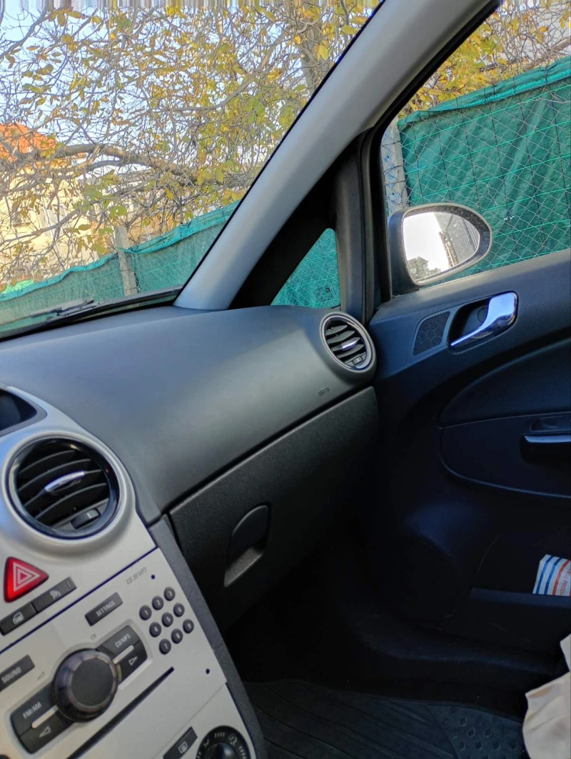 Opel Corsa, снимка 2 - Автомобили и джипове - 52788813