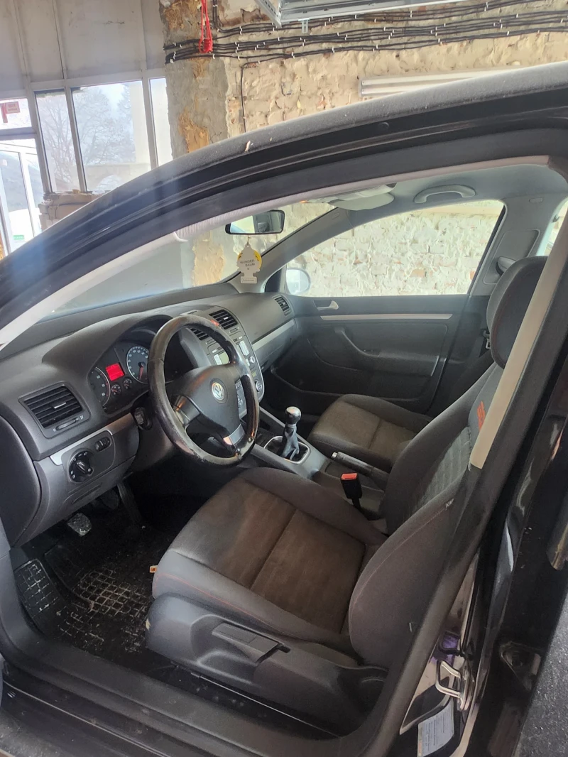 VW Golf 5, снимка 4 - Автомобили и джипове - 52816716