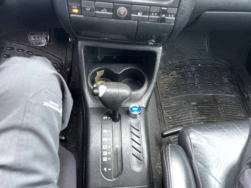 VW Golf * GLS * CARFAX * БЕЗ ПЪРВОНАЧАЛНА ВНОСКА, снимка 16 - Автомобили и джипове - 52912730