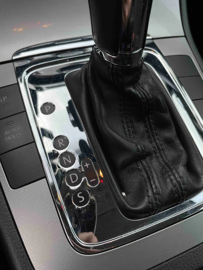 VW Passat, снимка 6 - Автомобили и джипове - 53262873