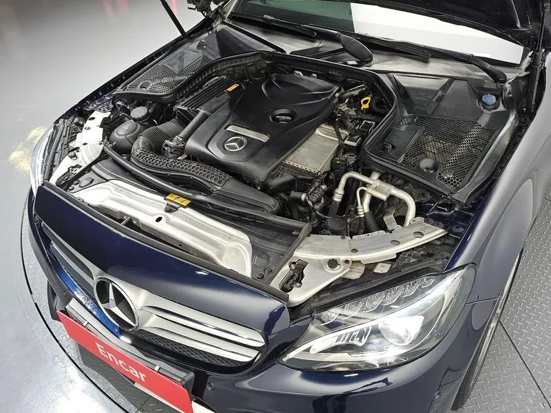 Mercedes-Benz C 200 САМО 30% АВАНС, снимка 12 - Автомобили и джипове - 56064945