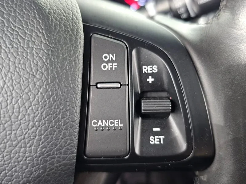 Kia K5 2.0 Luxury, снимка 13 - Автомобили и джипове - 56355177