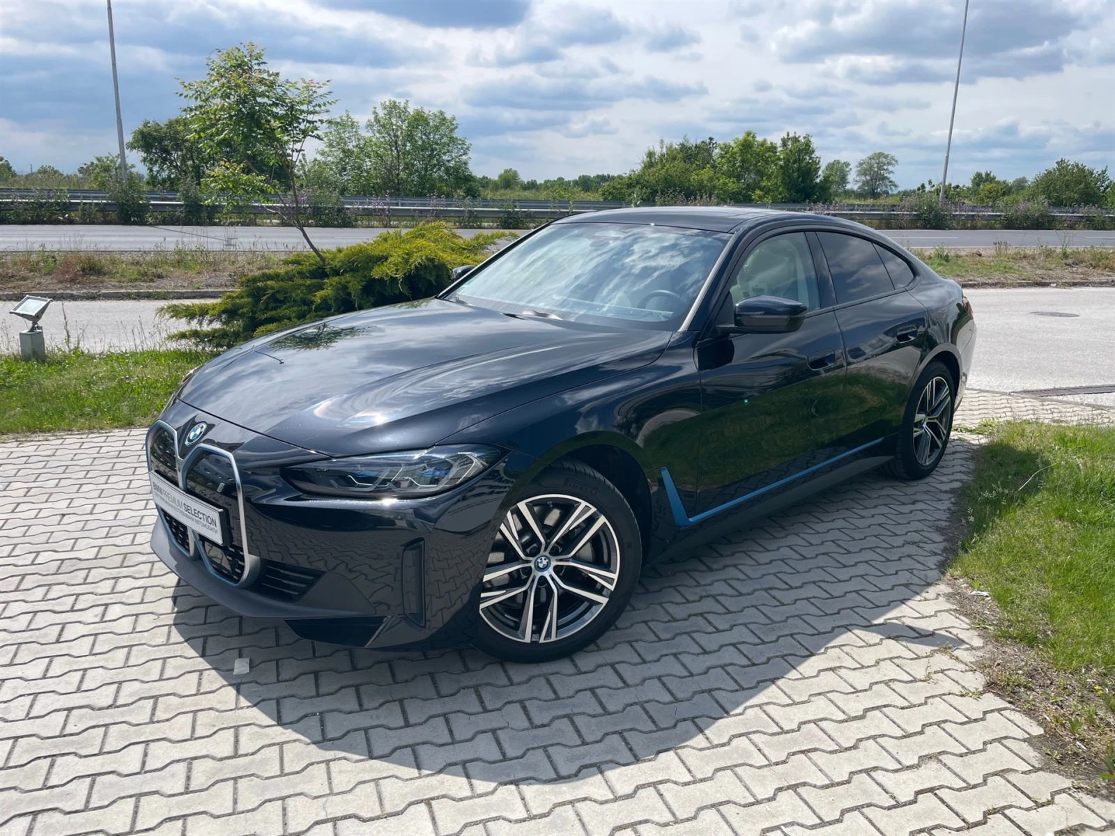 BMW i4 eDrive40 Гран Купе, снимка 1