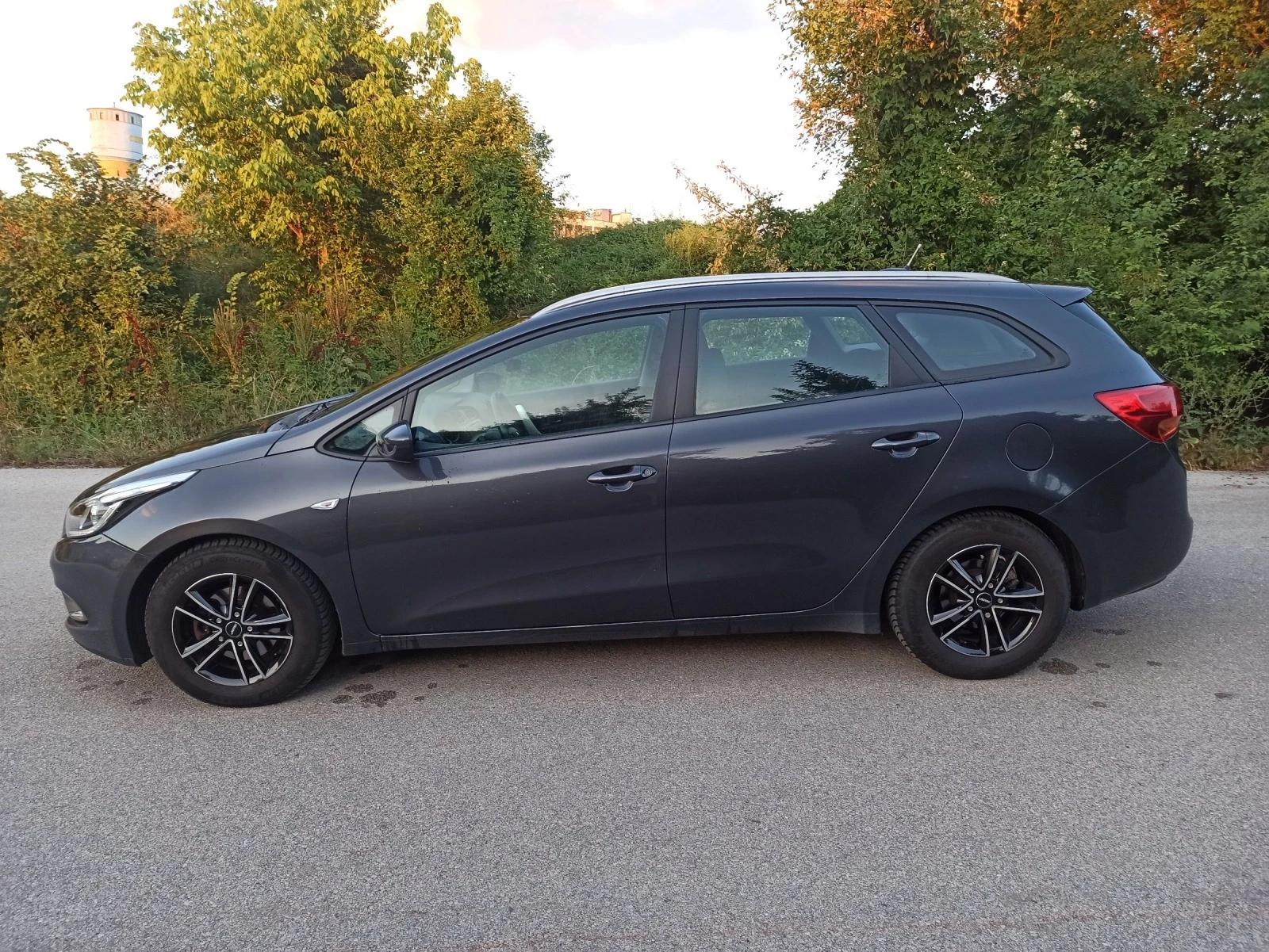 Kia Ceed 1.6 crdi  - изображение 4