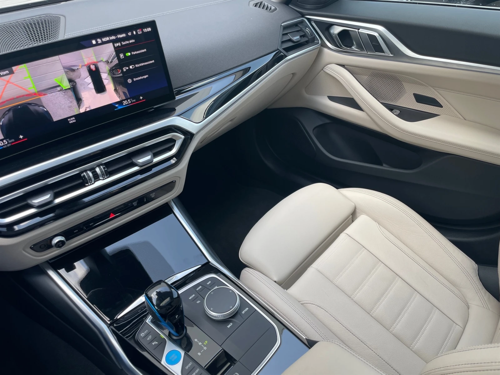 BMW i4 eDrive40   | Mobile.bg   13