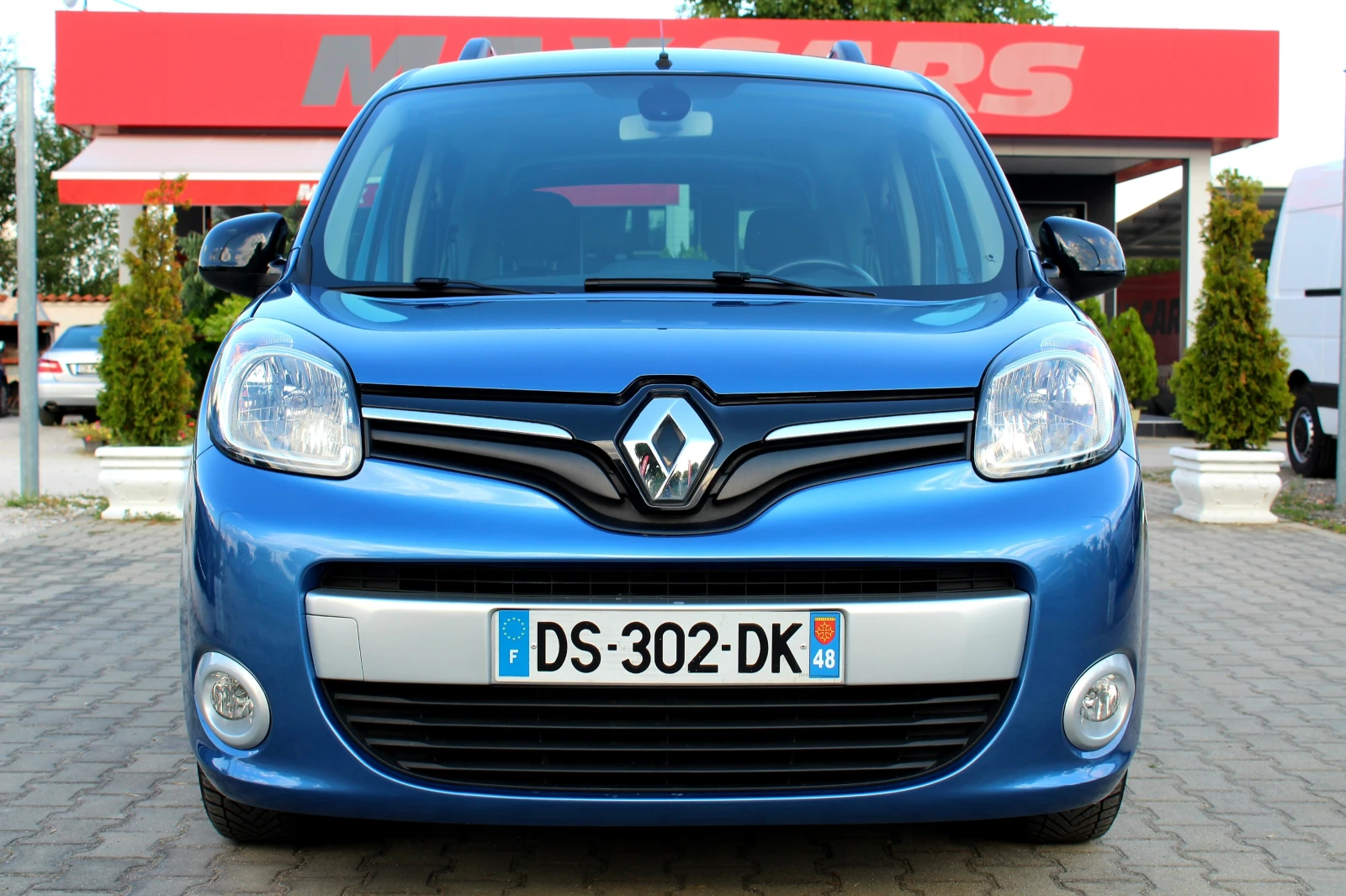 Renault Kangoo 1.2i ЛИЗИНГ/ПЕРФЕКТНО - изображение 3