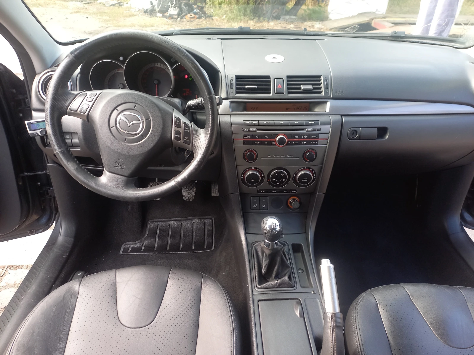 Mazda 3 Mazda 3//2.0i//SPORT//XENON//150к.с. - изображение 6