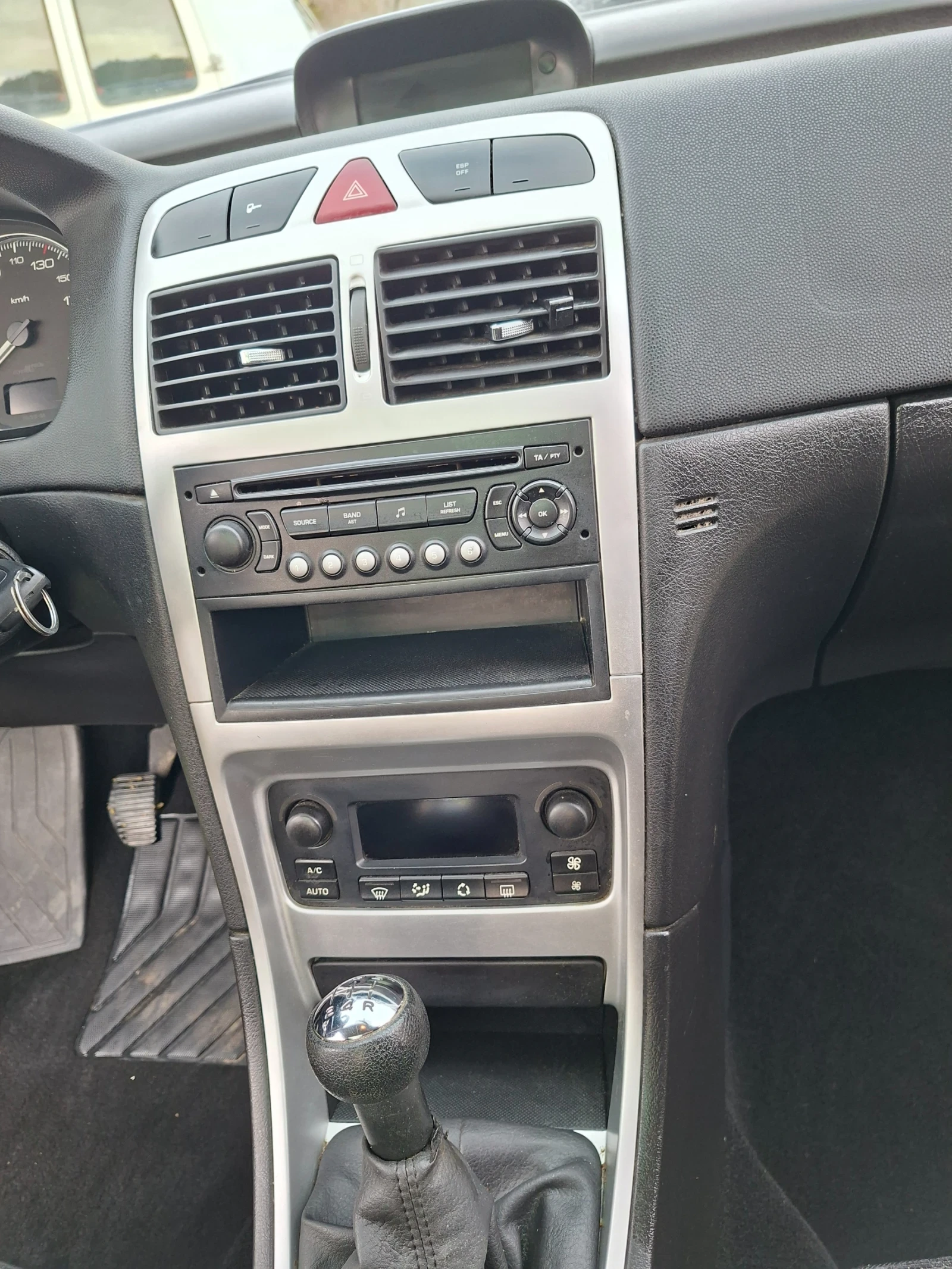 Peugeot 307 1.6i - изображение 6