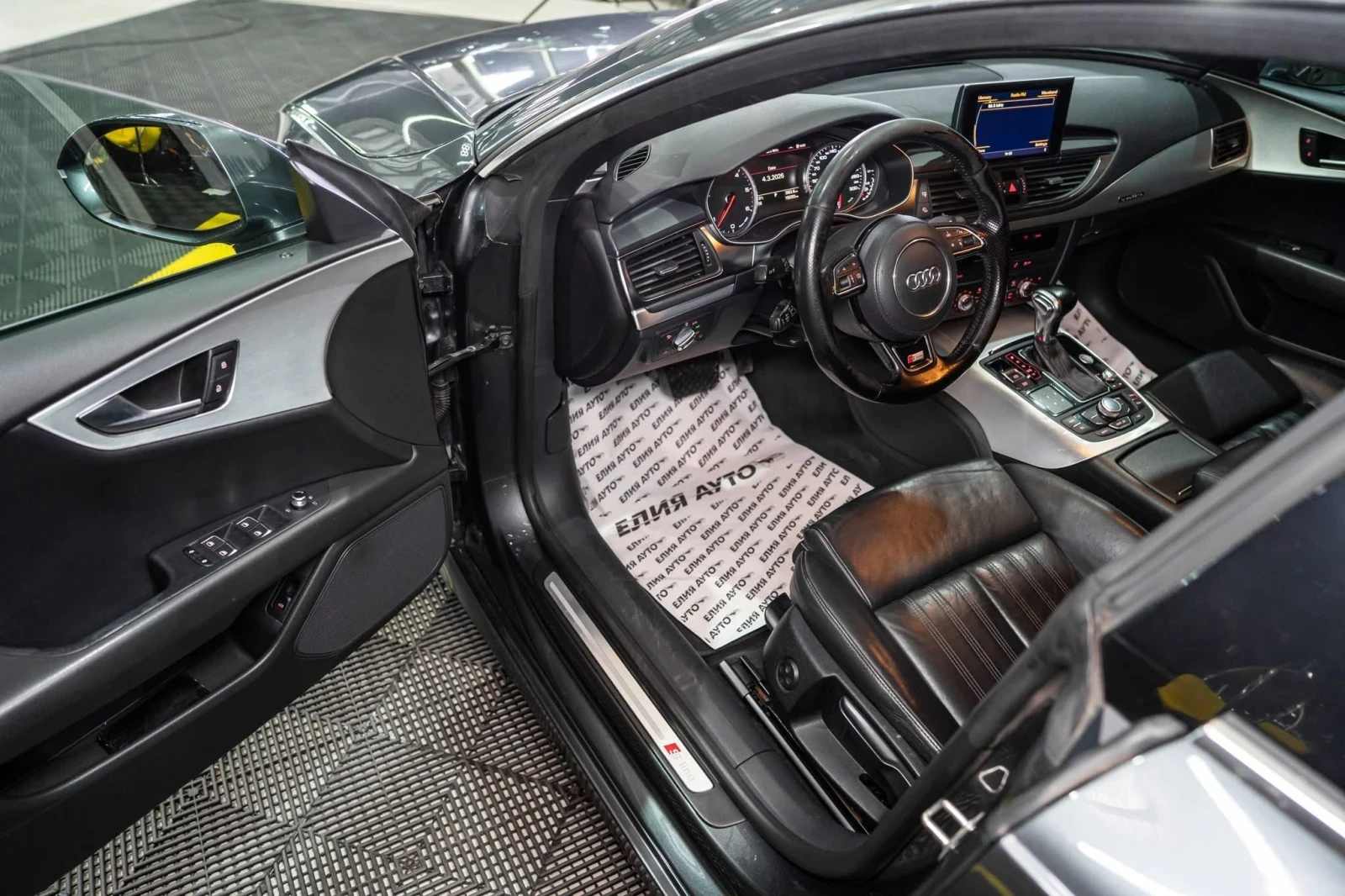 Audi A7 3.0TDI QUATTRO FULL S LINE LED NAVI ЛИЗИНГ 100%, снимка 11 - Автомобили и джипове - 53776120