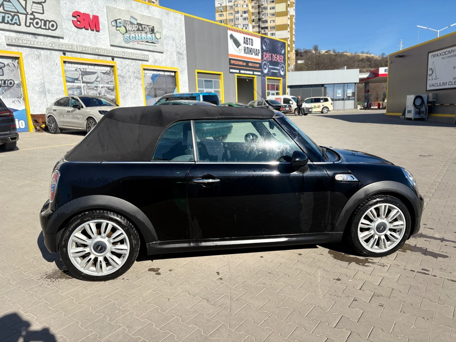 Mini Cooper s cabrio, снимка 3 - Автомобили и джипове - 53800363