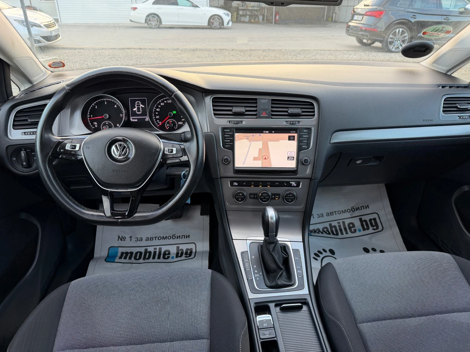 VW Golf 1.6tdi/110hp/NAVI/EVRO5B/, снимка 7 - Автомобили и джипове - 53979000
