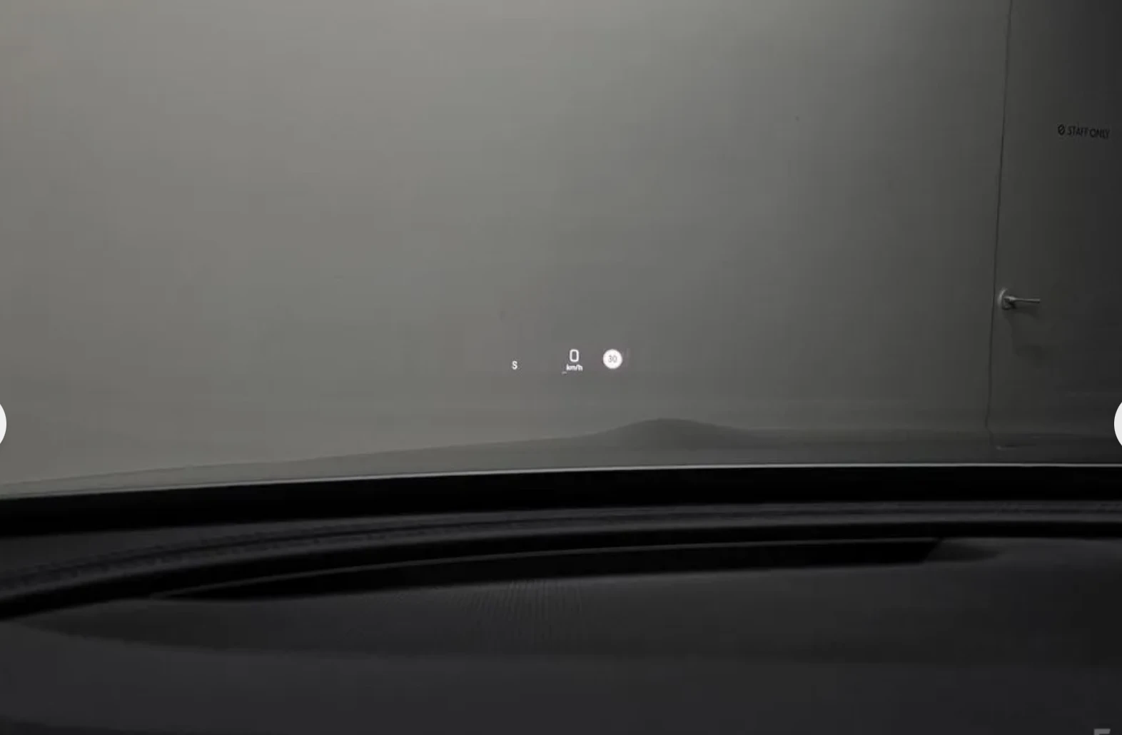 Mercedes-Benz E 53 AMG 4MATIC PLUS* Подгрев* ОБДУХВАНЕ* 360* HUD* Blind S, снимка 15 - Автомобили и джипове - 54220522