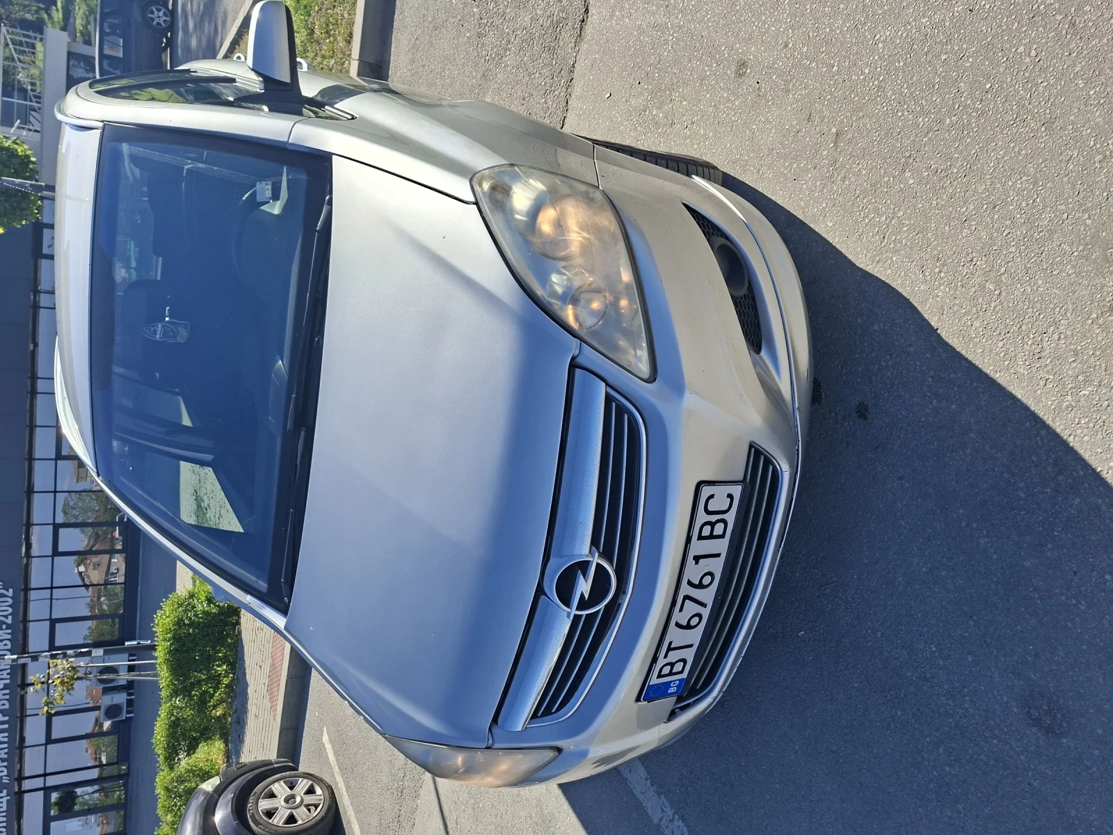 Opel Zafira, снимка 2 - Автомобили и джипове - 54359621