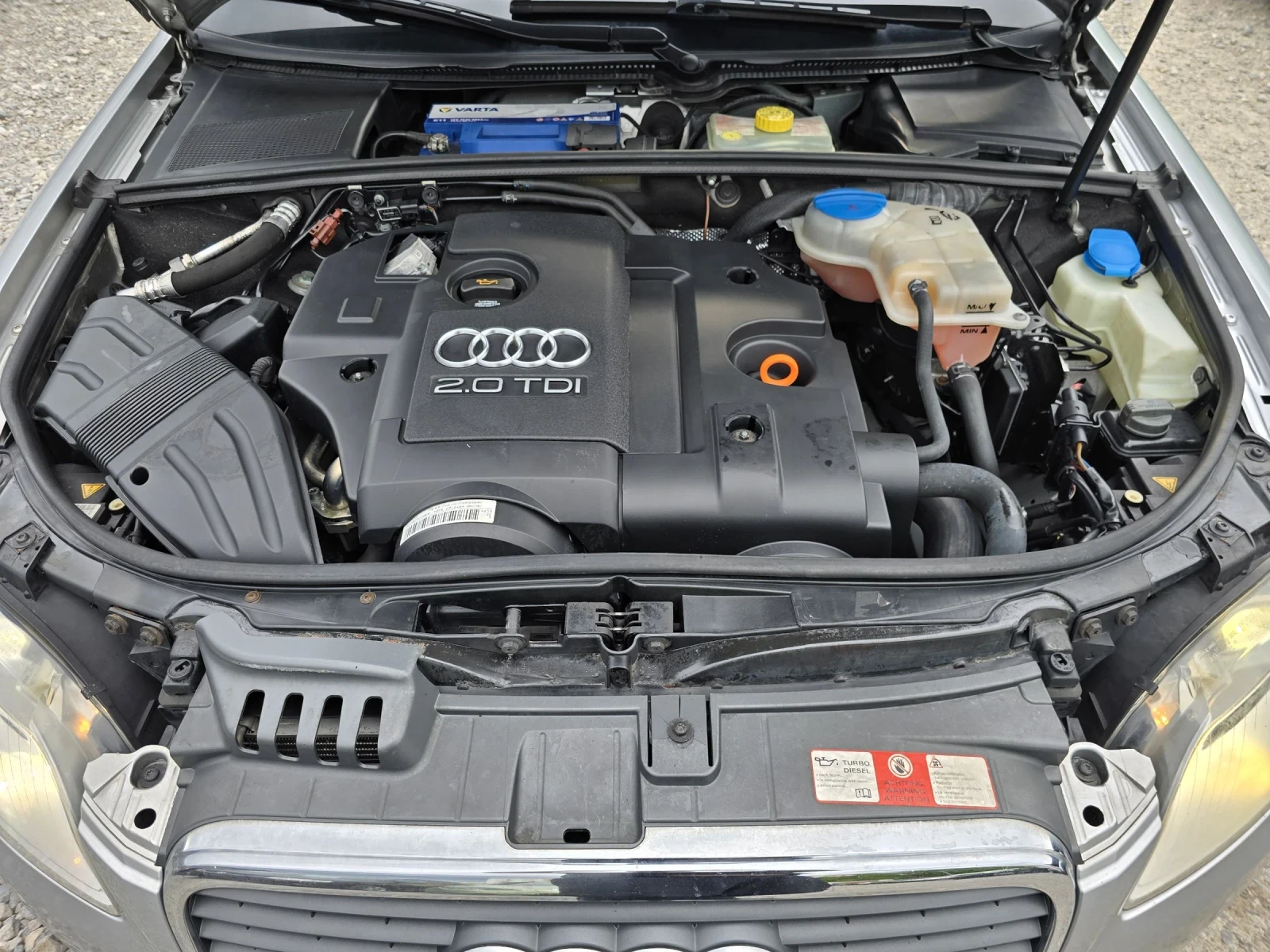 Audi A4 2.0TDI QUATTRO XENON , снимка 16 - Автомобили и джипове - 54461671