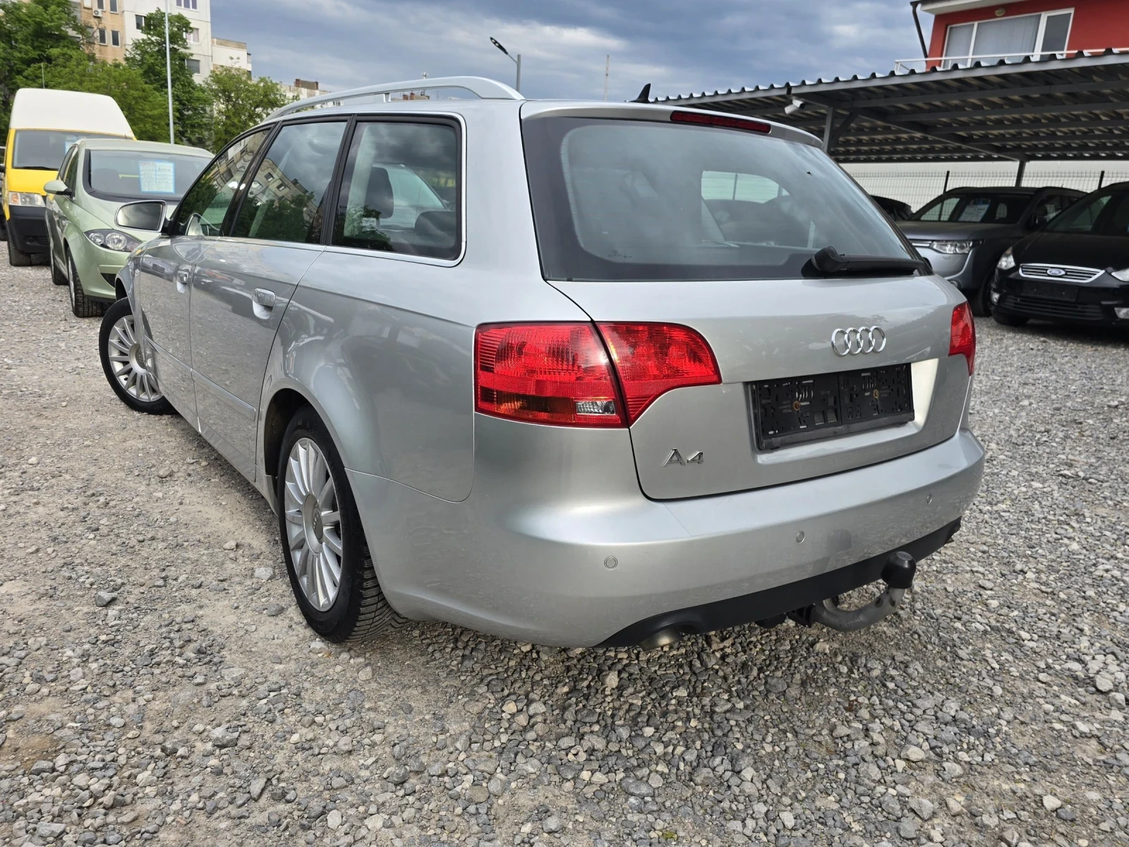 Audi A4 2.0TDI QUATTRO XENON , снимка 4 - Автомобили и джипове - 54461671