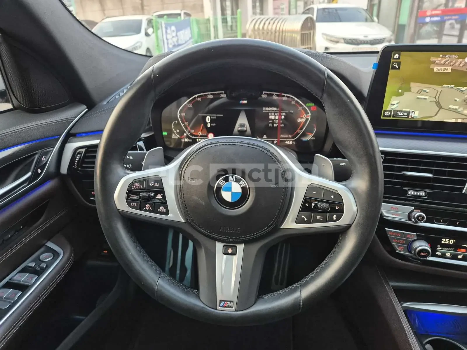 BMW 620 HEAD-UP * ОДБУХВАНЕ * PANO * 360 * KEYLESS, снимка 6 - Автомобили и джипове - 54554808