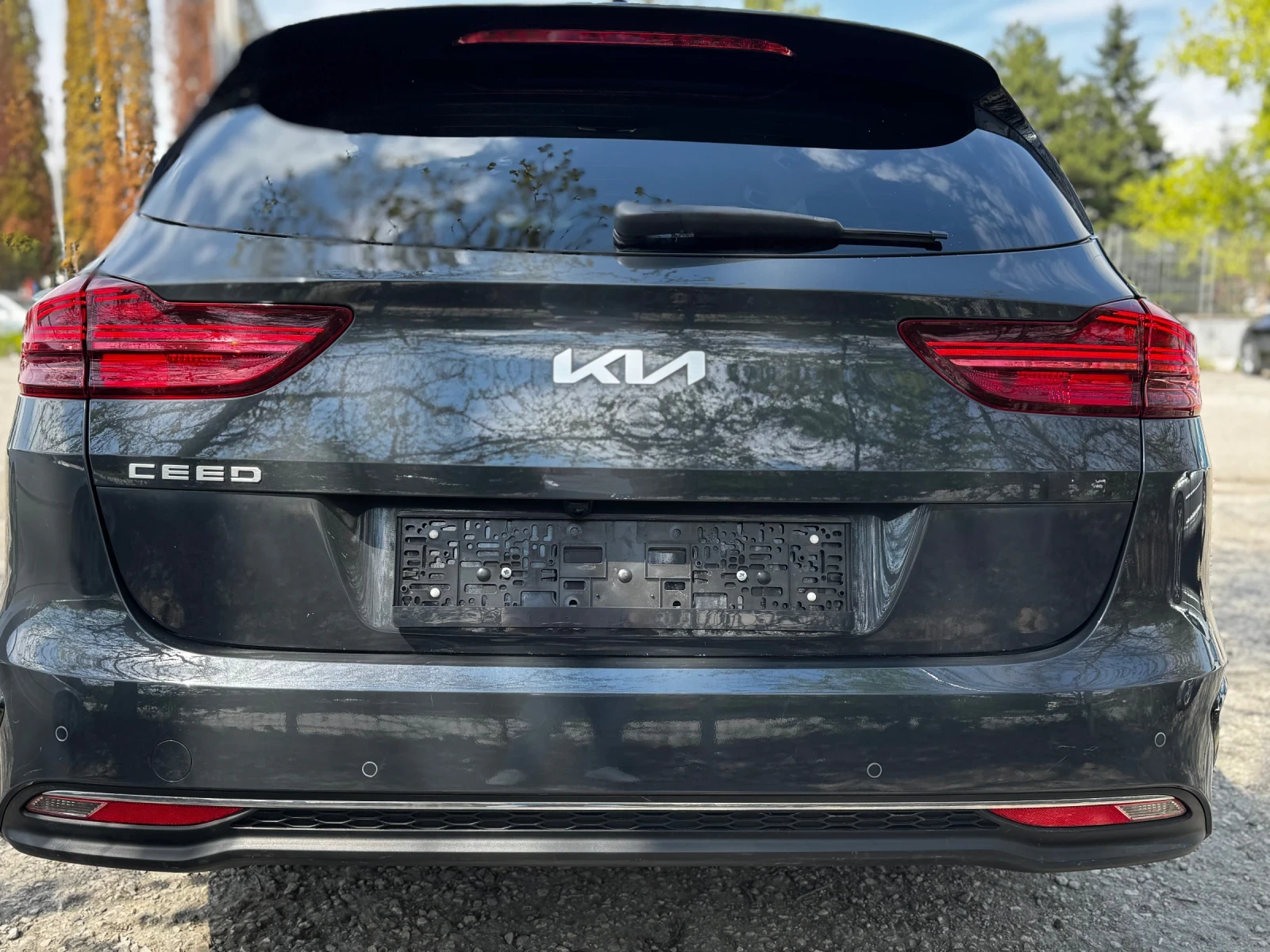 Kia Ceed 1.5 T-GDI MHEV, снимка 6 - Автомобили и джипове - 54911469