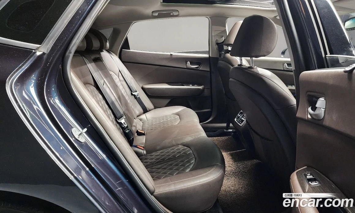 Kia K5 2.0 Intelligent, снимка 11 - Автомобили и джипове - 55669073