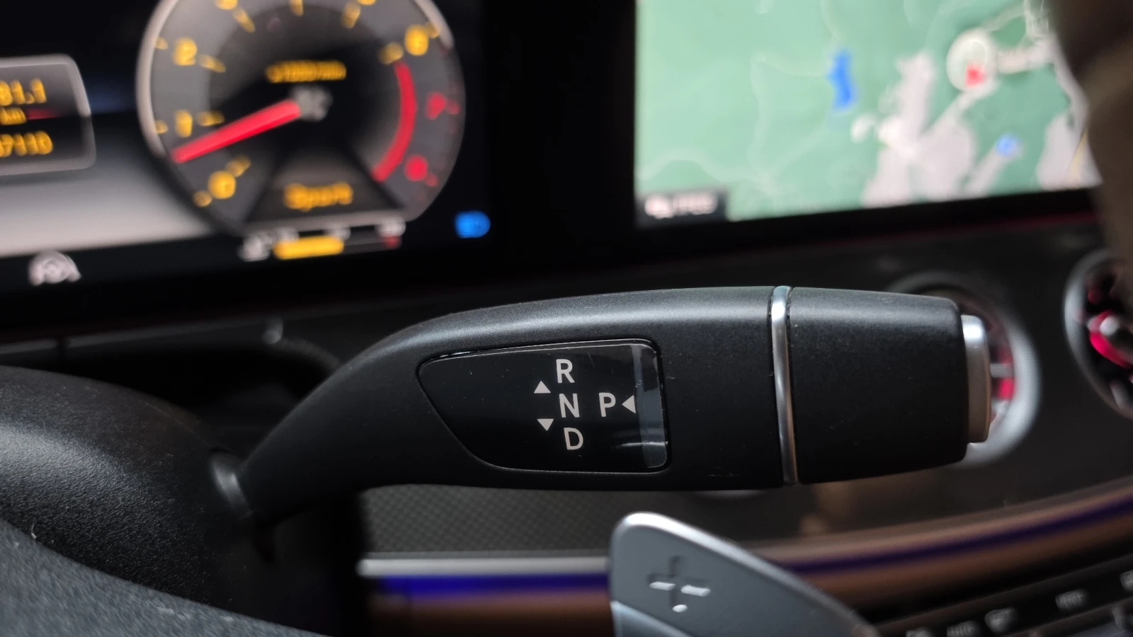 Mercedes-Benz E 450 HUD* 360* BLIND SPOT* ��. ��������* ������ ���� | Mobile.bg � ����������� 9